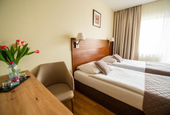 obiekt konferencyjny - Resort Jurajski - Pokoje - zdjęcie 5