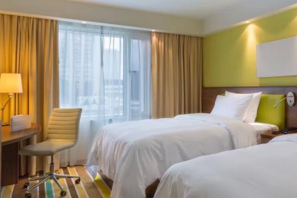 hotel *** - Hampton by Hilton Warsaw City Centre - zdjęcie 9