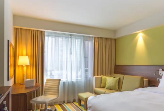 hotel *** - Hampton by Hilton Warsaw City Centre - Pokoje - zdjęcie 2