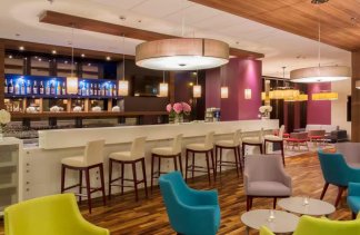 hotel *** - Hampton by Hilton Warsaw City Centre - zdjęcie 1 