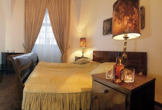 hotel **** - Zespół Zamkowo-Parkowy w Baranowie Sandomierskim - Pokoje - zdjęcie 1