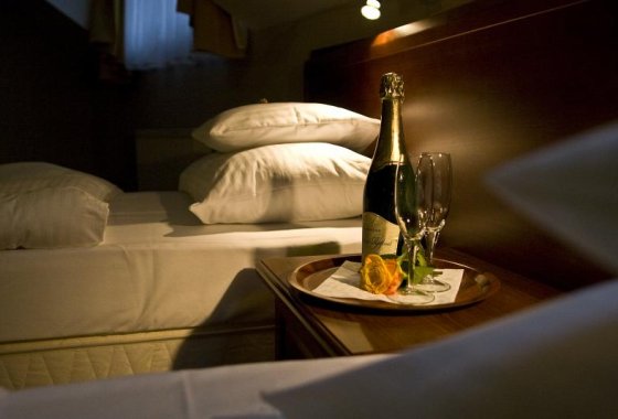 hotel *** - Hotel Centuria *** Wellness & SPA - Pokoje - zdjęcie 4