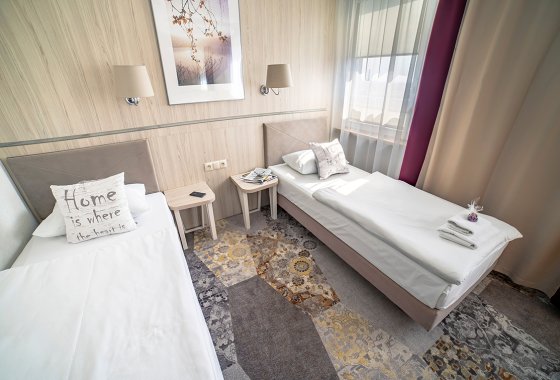 hotel *** - Hotel Victoria Lublin - Pokoje - zdjęcie 2