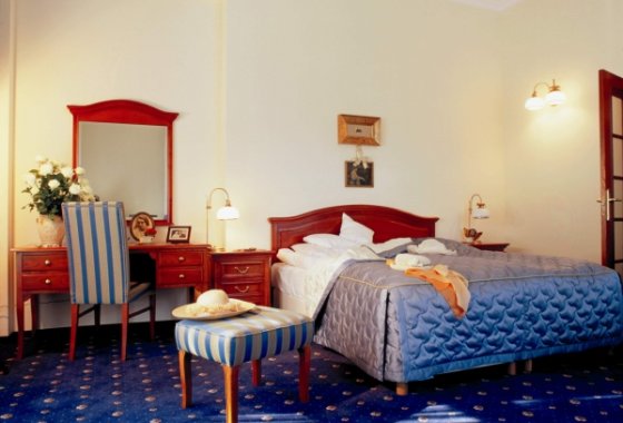 hotel **** - Hotel Villa Marilor - Pokoje - zdjęcie 2