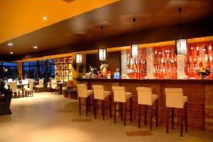Honey - Restauracja, Bar, Catering