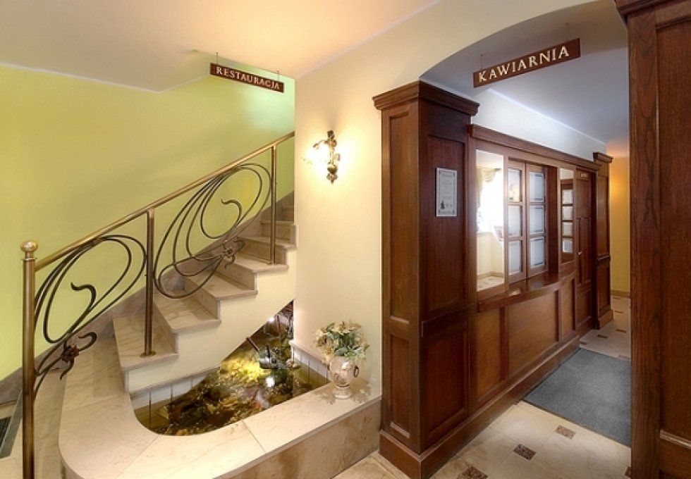 hotel *** - Hotel Bartis