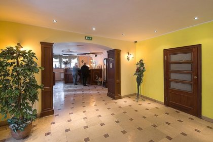 hotel *** - Hotel Bartis - zdjęcie 1