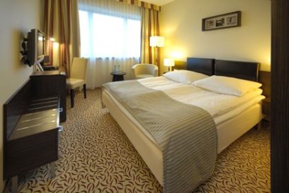 hotel *** - Qubus Hotel Łódź - zdjęcie 1