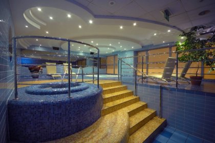 hotel *** - Qubus Hotel Legnica - zdjęcie 1