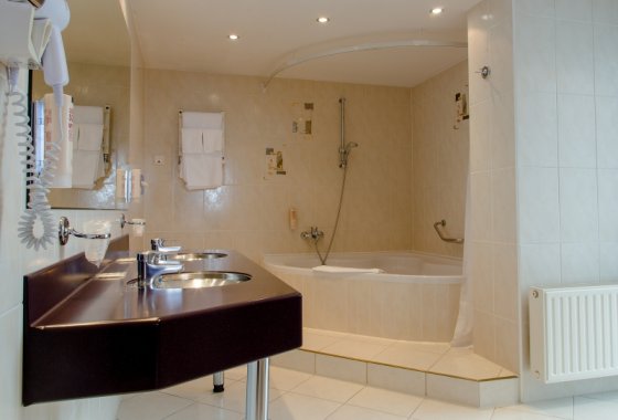 hotel *** - Qubus Hotel Legnica - Pokoje - zdjęcie 2