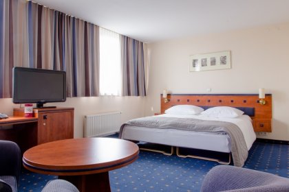 hotel *** - Qubus Hotel Legnica - zdjęcie 9