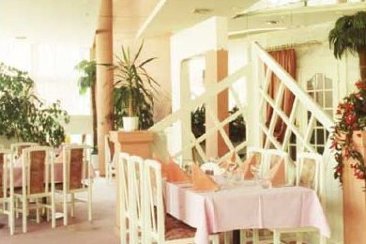 Hotel Światowit