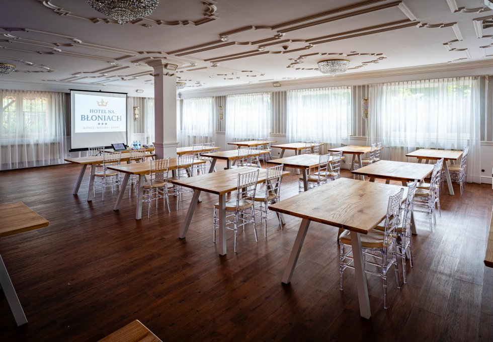 hotel *** - Hotel na Błoniach