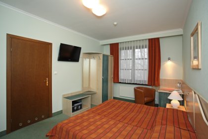 hotel *** - Hotel Kontrast - zdjęcie 11