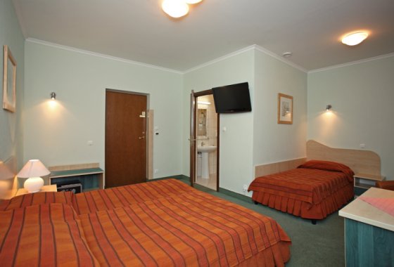 hotel *** - Hotel Kontrast - Pokoje - zdjęcie 4
