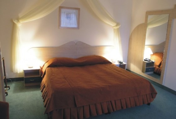 hotel *** - Hotel Kontrast - Pokoje - zdjęcie 1
