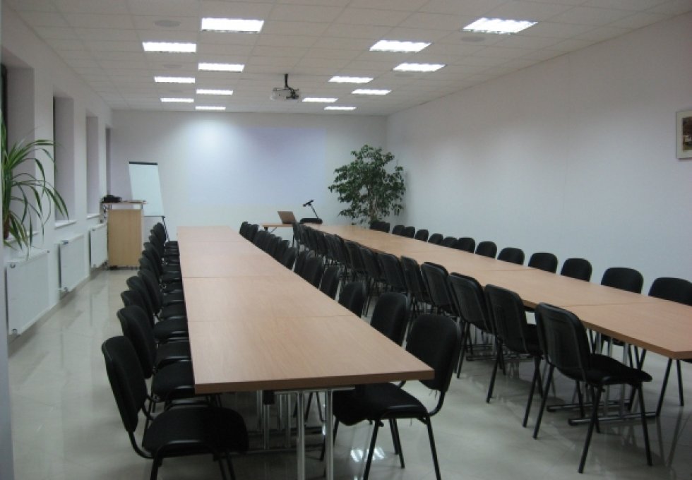 inny - Lloyd Woodley English Language Centre