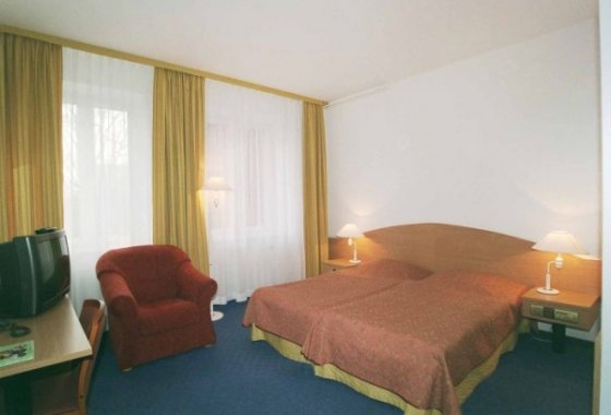 hotel *** - Hotel Centrum - Pokoje - zdjęcie 4