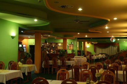 hotel *** - Hotel Restauracja Ossowski - zdjęcie 2