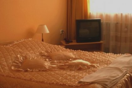 hotel - Hotel Nad Jeziorem Białym w Skorzęcinie - zdjęcie 5