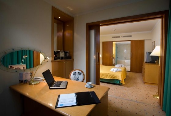 hotel ***** - Radisson Blu Centrum Hotel - Pokoje - zdjęcie 2