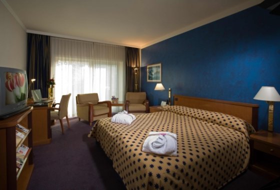 hotel ***** - Radisson Blu Centrum Hotel - Pokoje - zdjęcie 3