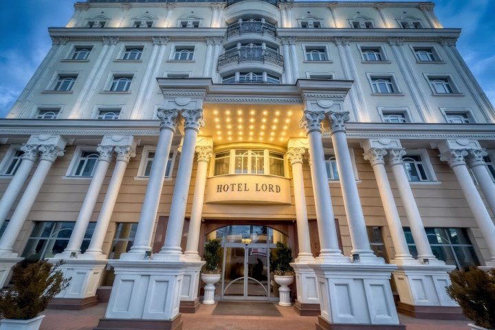 Hotel Lord**** 