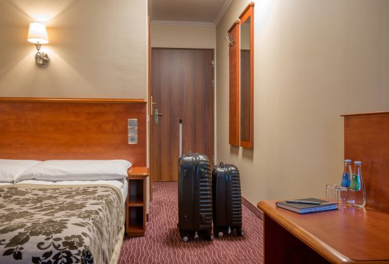hotel *** - Hotel Krakus - Pokoje - zdjęcie 2