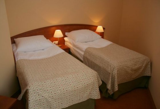 hotel *** - Hotel Eden - Pokoje - zdjęcie 1