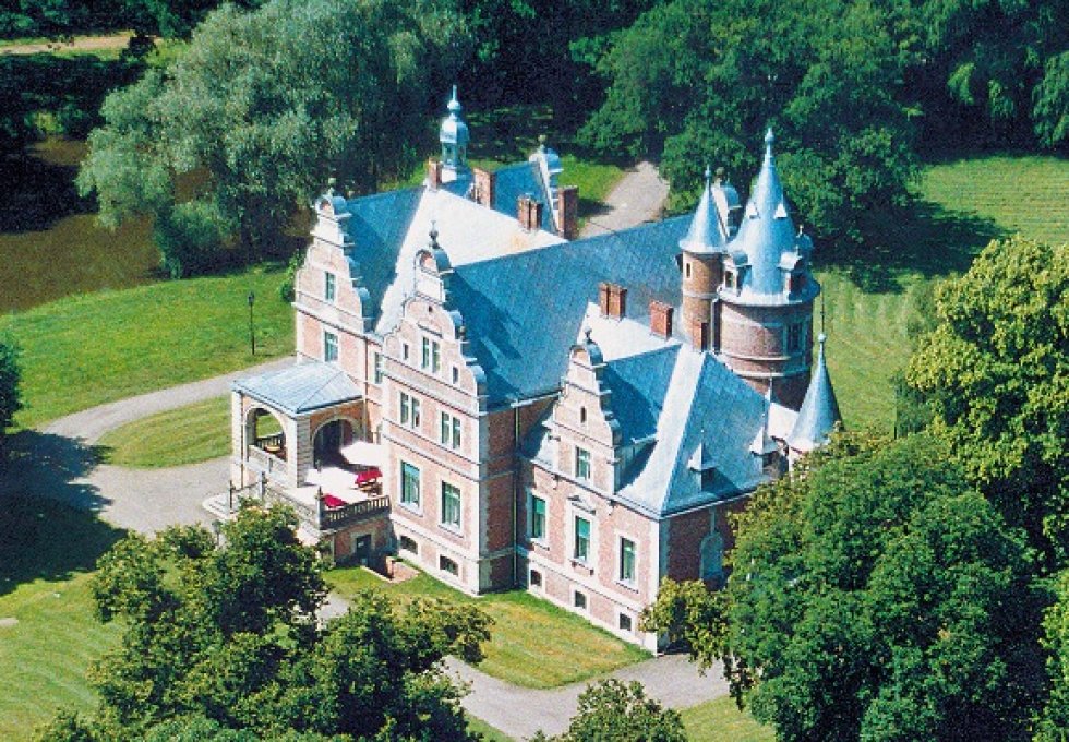 pałac - Pałac w Kobylnikach