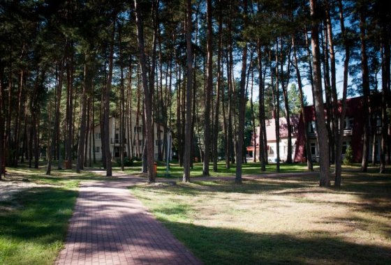obiekt konferencyjny - Centrum Szkolenia i Rekreacji KRASNOBRÓD - Usługi - zdjęcie 1