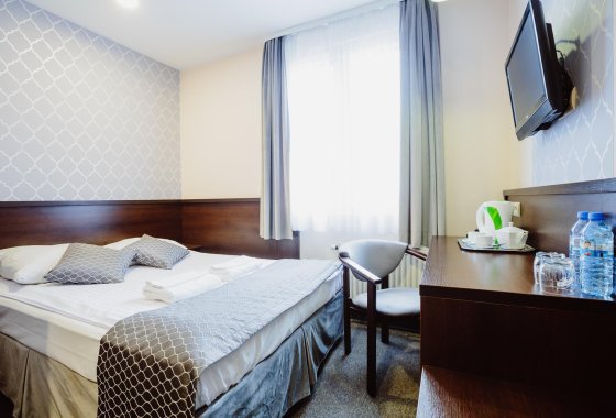 hotel *** - Hotel Fero Express - Pokoje - zdjęcie 12