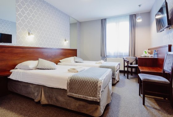 hotel *** - Hotel Fero Express - Pokoje - zdjęcie 1