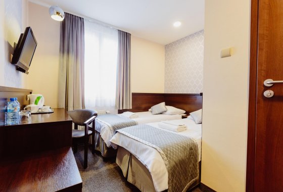 hotel *** - Hotel Fero Express - Pokoje - zdjęcie 18