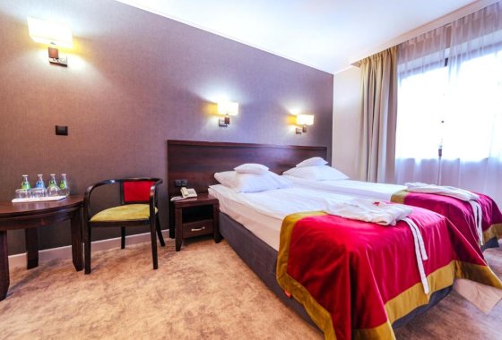 hotel **** - Hotel Kryształ - Pokoje - zdjęcie 8