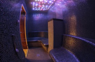 hotel **** - Hotel Kryształ - zdjęcie 1 