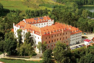 Hotel ZAMEK RYN****