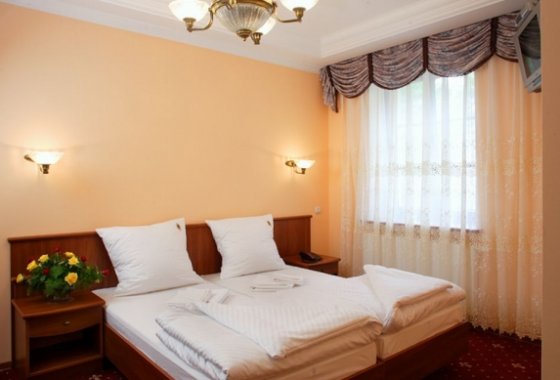 hotel *** - Hotel – Restauracja Pałac Wiśniewski - Pokoje - zdjęcie 3