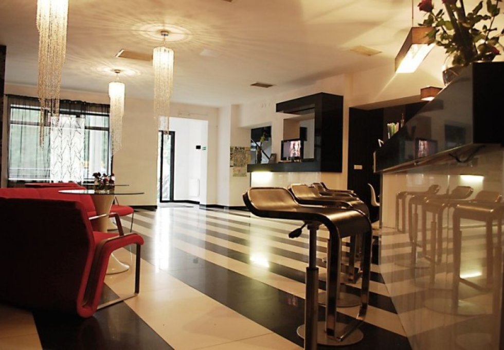 hotel *** - Hotel Black & White