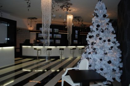 hotel *** - Hotel Black & White - zdjęcie 3