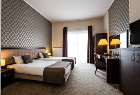 hotel *** - Hotel Focus Centrum Konferencyjne - Pokoje - zdjęcie 1