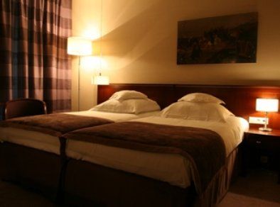 Hotel Kossak - pokój dwuosobowy - SaleBiznesowe
