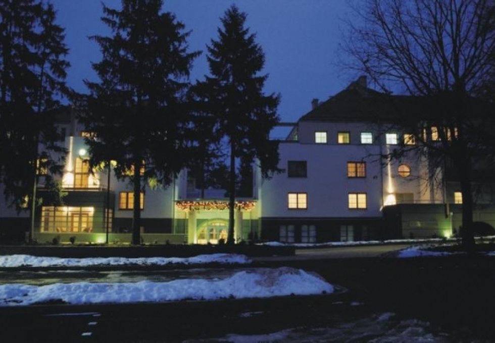 hotel *** - Hotel -"Dębowa Góra"