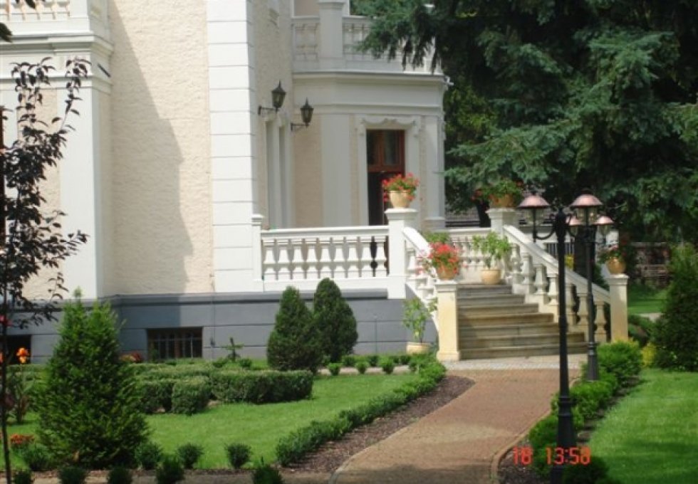 pałac - Villa Park Restauracja Hotel