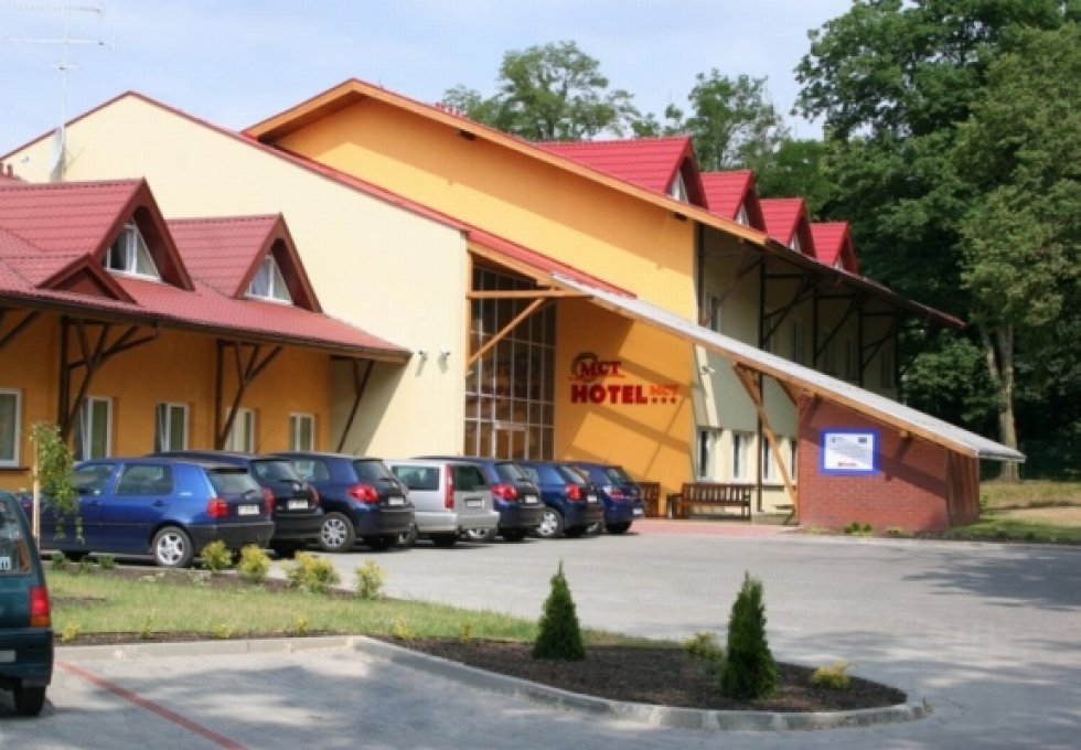 hotel - Mickiewiczowskie Centrum Turystyczne w Żerkowie