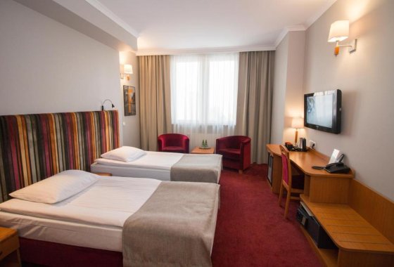 hotel **** - Hotel FILMAR - Pokoje - zdjęcie 11