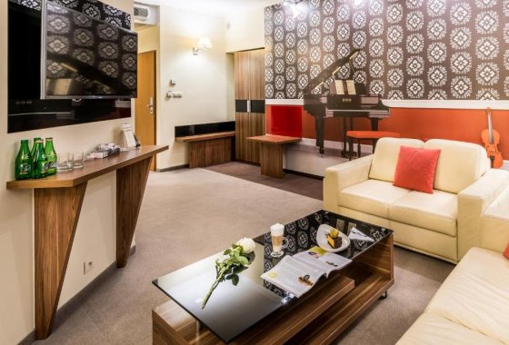 hotel **** - Hotel FILMAR - Pokoje - zdjęcie 10