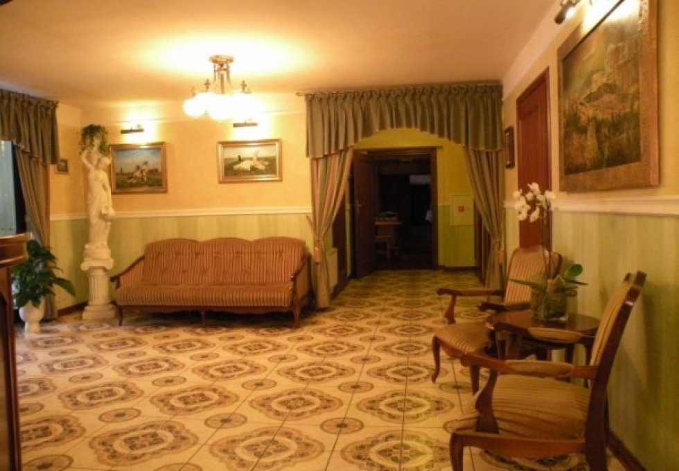 hotel *** - Hotel AKROPOL***