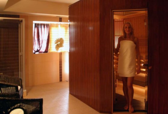 hotel *** - Hotel-Restauracja Villa Baltica - Usługi - zdjęcie 1