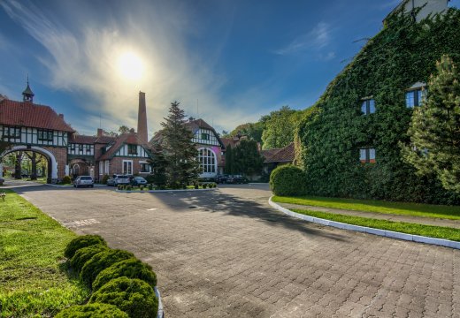 Kadyny Folwark Hotel & SPA